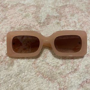 Trendy Retro 90's Sunglasses | Pink Nude Color | Summer Style |